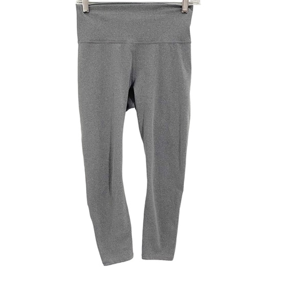Fabletics Heather Gray Cropped Define Leggings, Size XS* (See below) - Picture 3 of 12